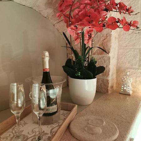 A Casodd' - Luxury Suite Чельє-Мессапіка Екстер'єр фото
